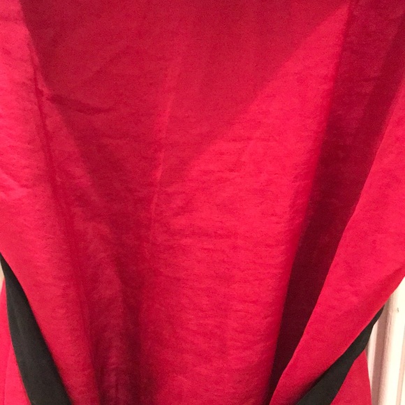 EUC Motherhood Maternity Fuschia/Black Top - Picture 3 of 5